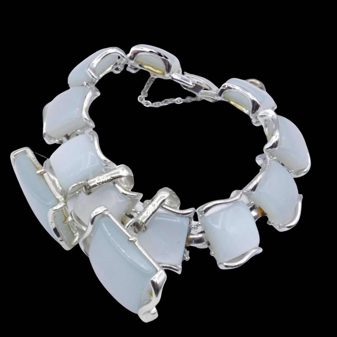 Coro Jewelry - Thermoset White Moonbeam Lucite Bracelet and Earrings - GOVintage Jewelry and Collectibles