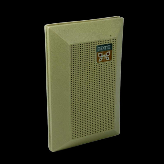 Vintage Transistor Radio - Zenith Royal 16 Model 506  Bill-fold Style - GOVintage Jewelry and Collectibles